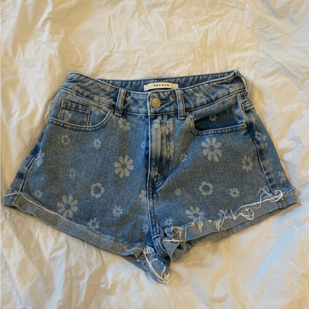 Pacsun floral mom shorts